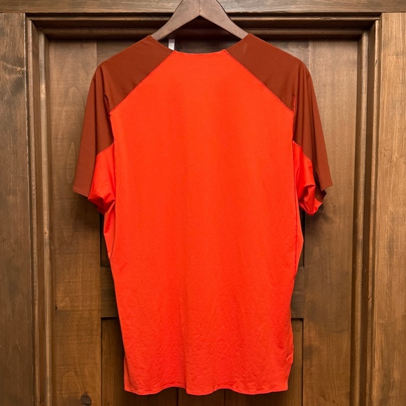 Arc'teryx Men's Short Sleeve Tee - Red and Orange - Picture 5 of 5
